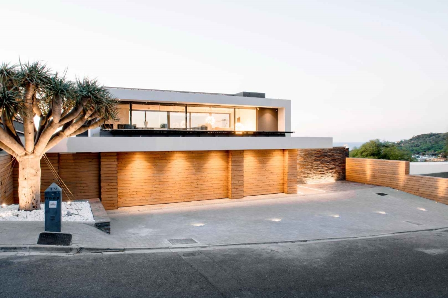 4 Bedroom Property for Sale in Camps Bay Western Cape